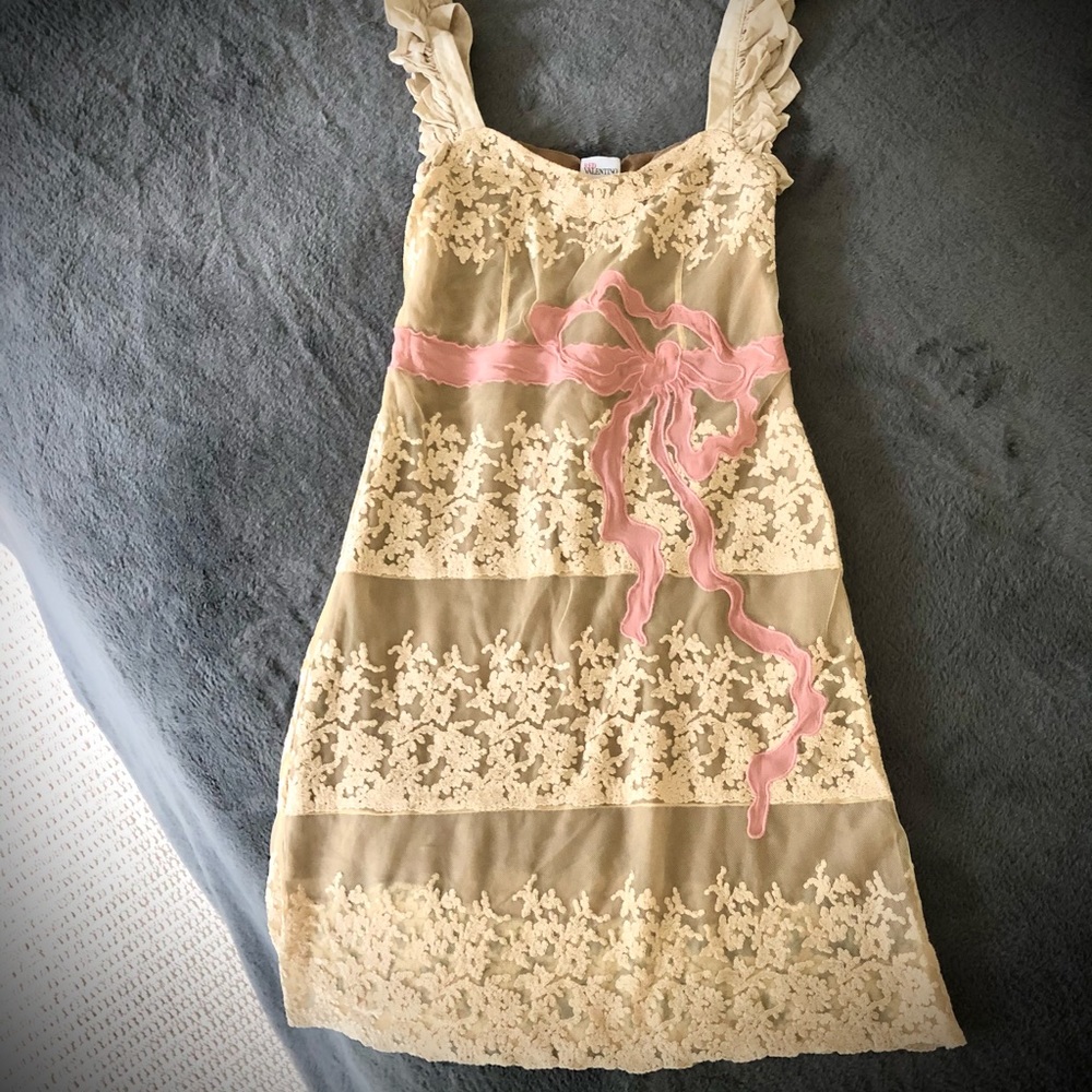 Red Valentino embroidered pink bow lace dress